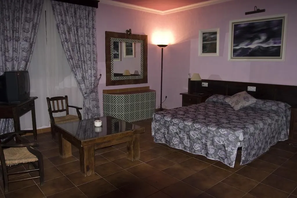 Casa Rural Ana Reverte Hostal Los Corrales  0*, Los Corrales (Seville)
